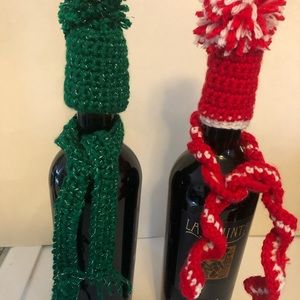 Christmas Wine Bottle Dress Up Cap and Scarf Two Piece Set